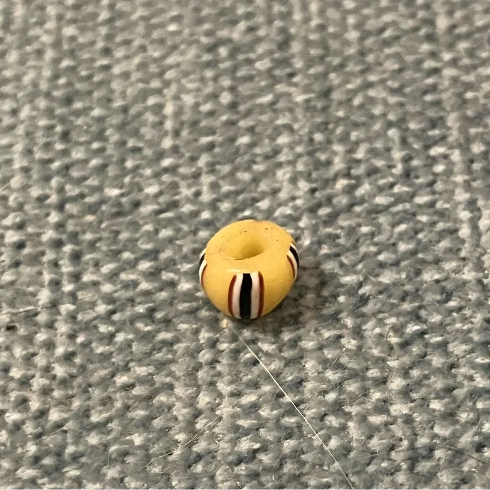 Bead